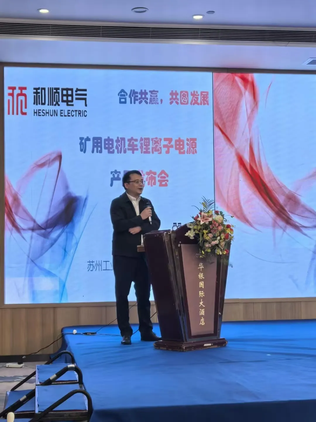 9428cn太阳-拉波尔塔称皇马代表权力巴萨代表自由